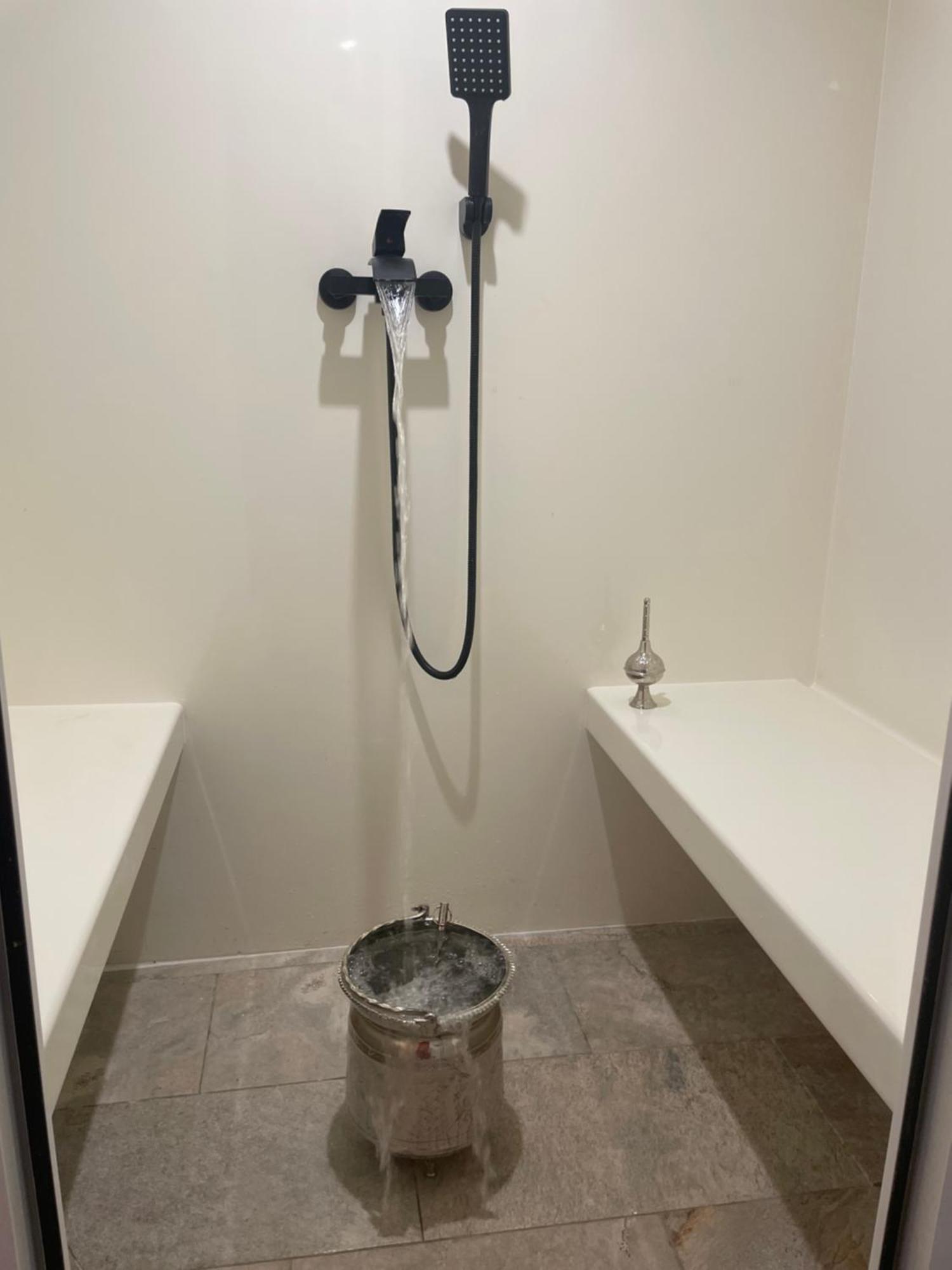 Houdarling Chalet Et Spa Hammam Jacuzzi Et Sauna Ним Екстериор снимка